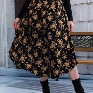 Floral Black and Gold Women's Skirt Women’s  L/XL